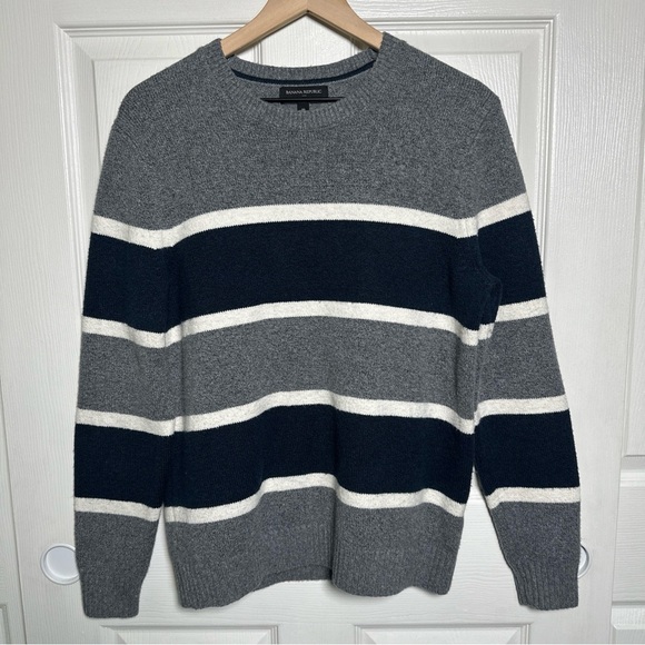 Banana Republic Sweater Womens Medium Striped Eco Stretch Soft Pullover Preppy - Picture 1 of 13